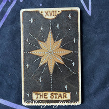 Load image into Gallery viewer, Wooden Tarot Card - Pyrography - Woodburning - Tarot Decoration