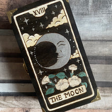 Load image into Gallery viewer, Wooden Box with a Moon Tarot Card Design featuring a moon and moonflowers - Pyrography - Woodburning