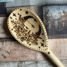 Load image into Gallery viewer, Wooden spoon with a floral crescent moon design - Woodburning - Pyrography