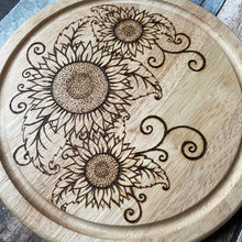 Load image into Gallery viewer, Sunflower Wooden Chopping Board - Pyrography - Woodburning